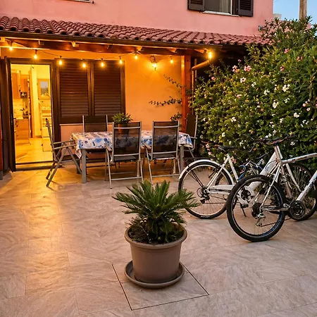 Villaggio Li Menduli *
